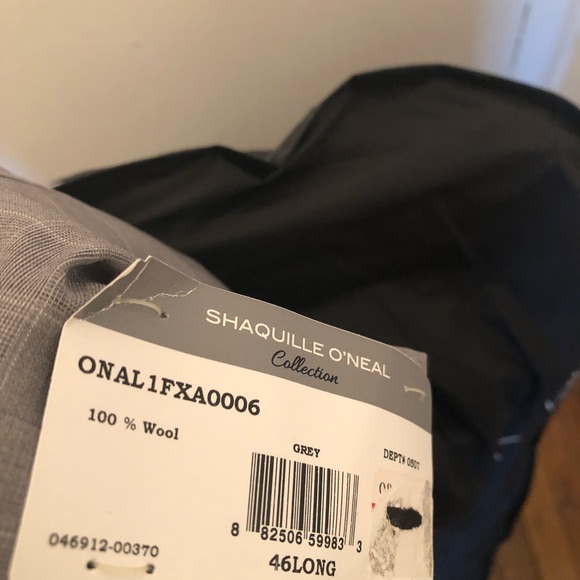 Men’s suits - Picture 2 of 13